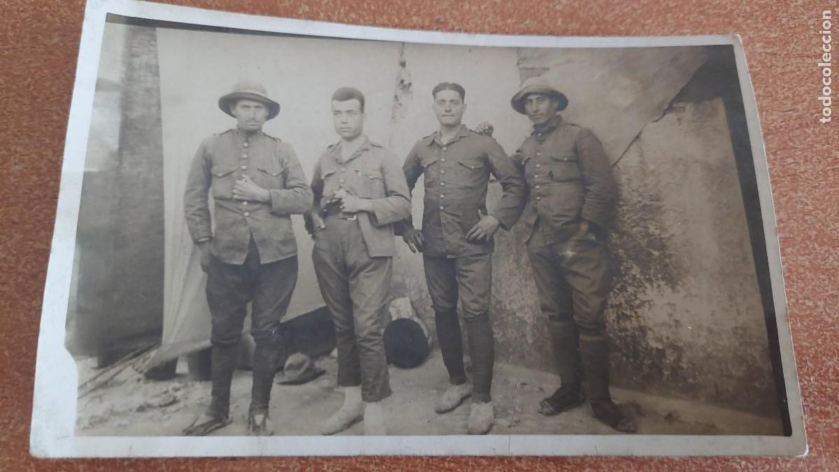 Fotograf&iacute;a antigua: Antigua foto postal soldados guerra de Marruecos