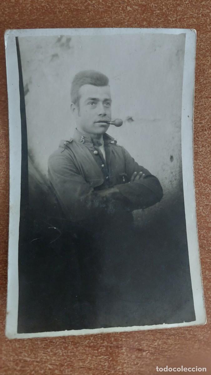 Fotograf&iacute;a antigua: Antigua foto postal soldado 5 regimiento guerra de Marruecos