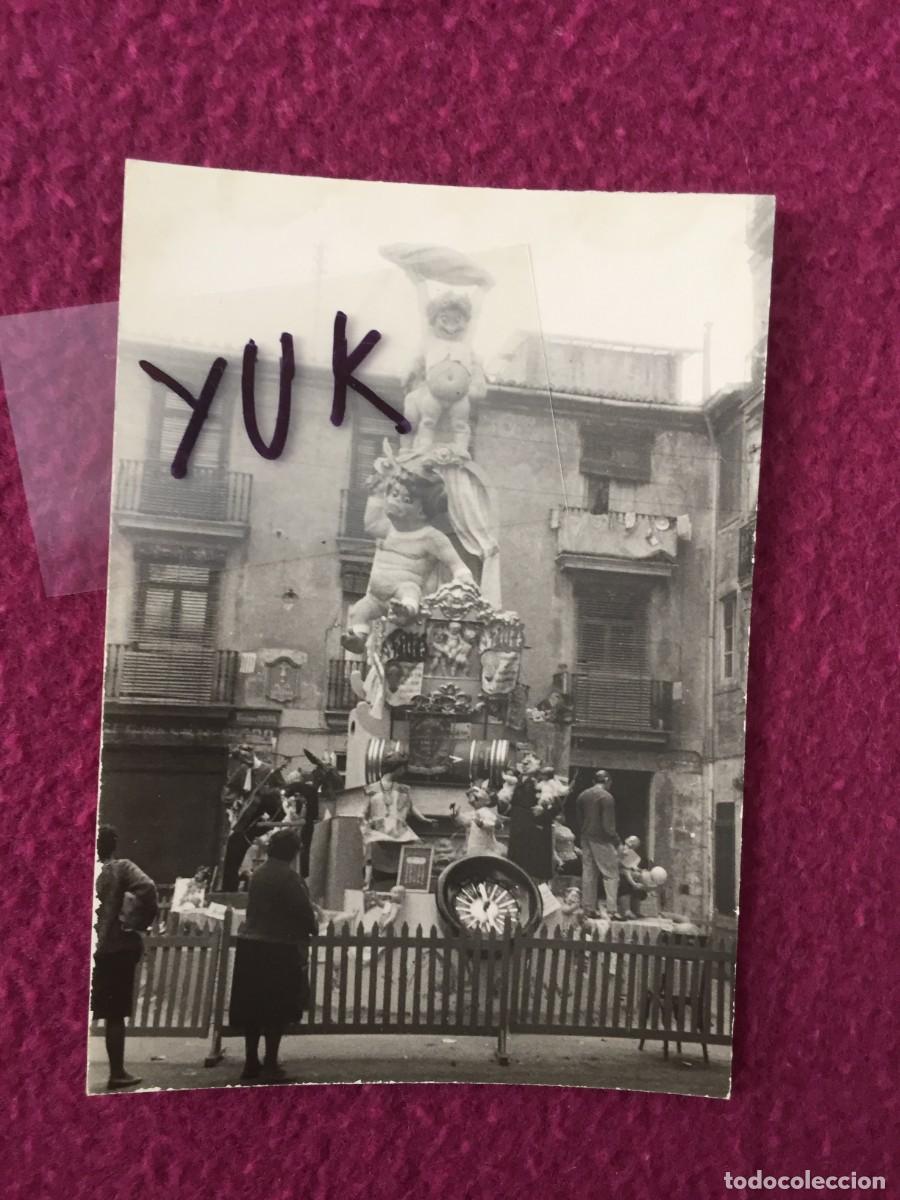 Fotograf&iacute;a antigua: BONITA FOTO FOTOGRAFIA DE LA FALLA DE LA PLAZA DE SAN BULT DEL A&Ntilde;O 1963 - FALLAS VALENCIA