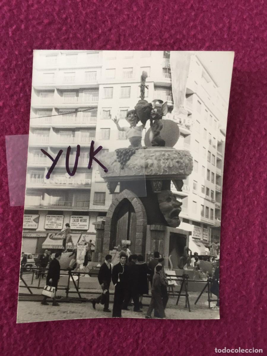 Alte Fotografie: BONITA FOTO FOTOGRAFIA DE LA FALLA DE LA AVENIDA DEL OESTE - 1966 - FALLAS DE VALENCIA