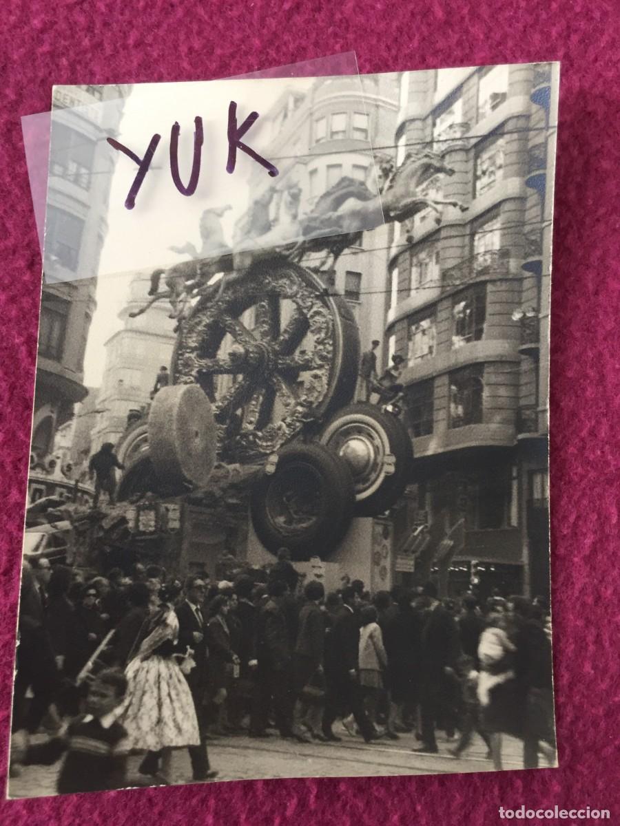 Antique Photography: BONITA FOTO FOTOGRAFIA DE LA FALLA DE LA CALLE SAN VICENTE CAUDILLO DEL A&Ntilde;O 1966 - FALLAS VALENCIA