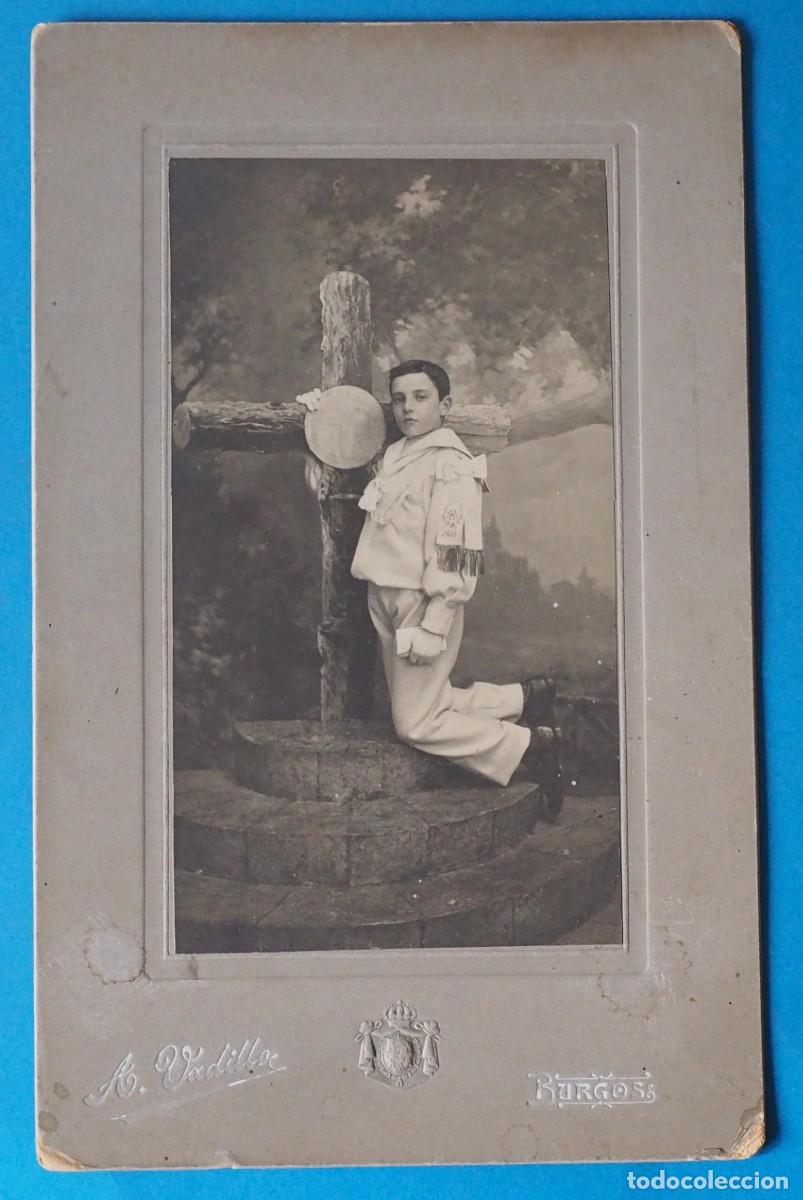 Fotograf&iacute;a antigua: ANTIGUA FOTOGRAF&Iacute;A DE NI&Ntilde;O EN SU PRIMERA COMUNI&Oacute;N. A. VADILLO. BURGOS