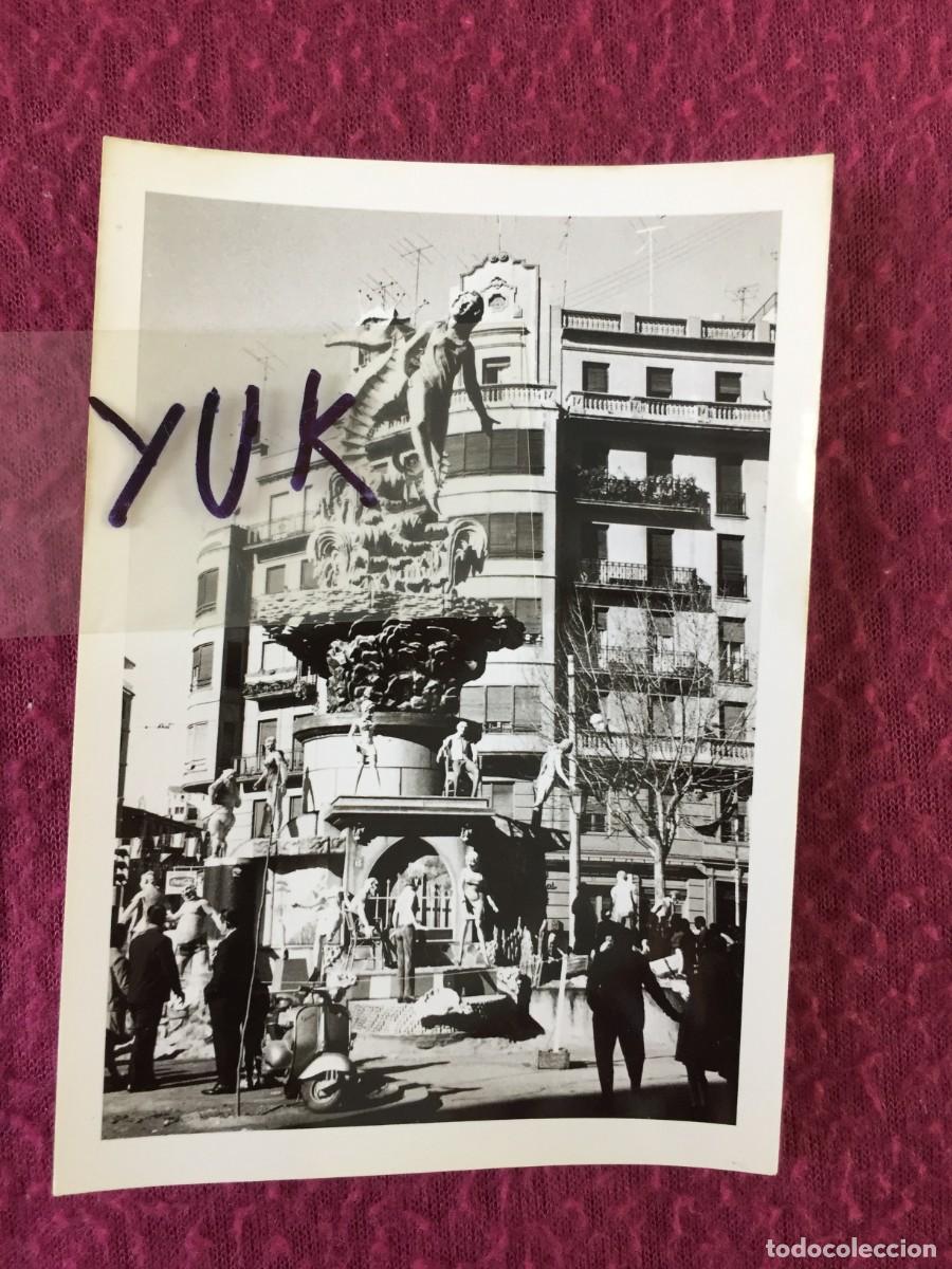 Fotografia antiga: FOTO FOTOGRAFIA DE LA FALLA DE ANGEL GUIMERA - GRAN VIA FERNANDO EL CATOLICO 1967 - FALLAS VALENCIA