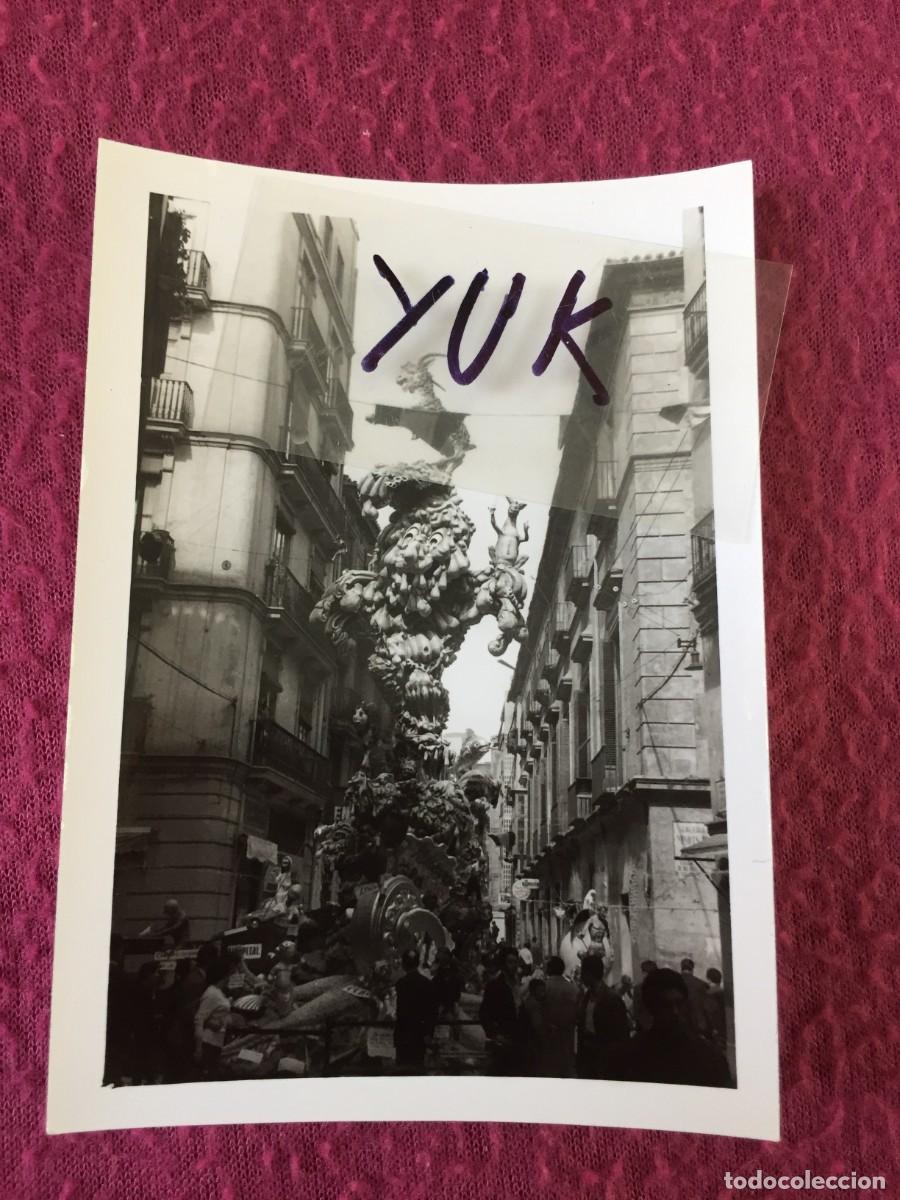 Photographie ancienne: BONITA FOTO FOTOGRAFIA DE LA FALLA PIE DE LA CRUZ -JUAN DE VILLARRASA 1965 - FALLAS DE VALENCIA
