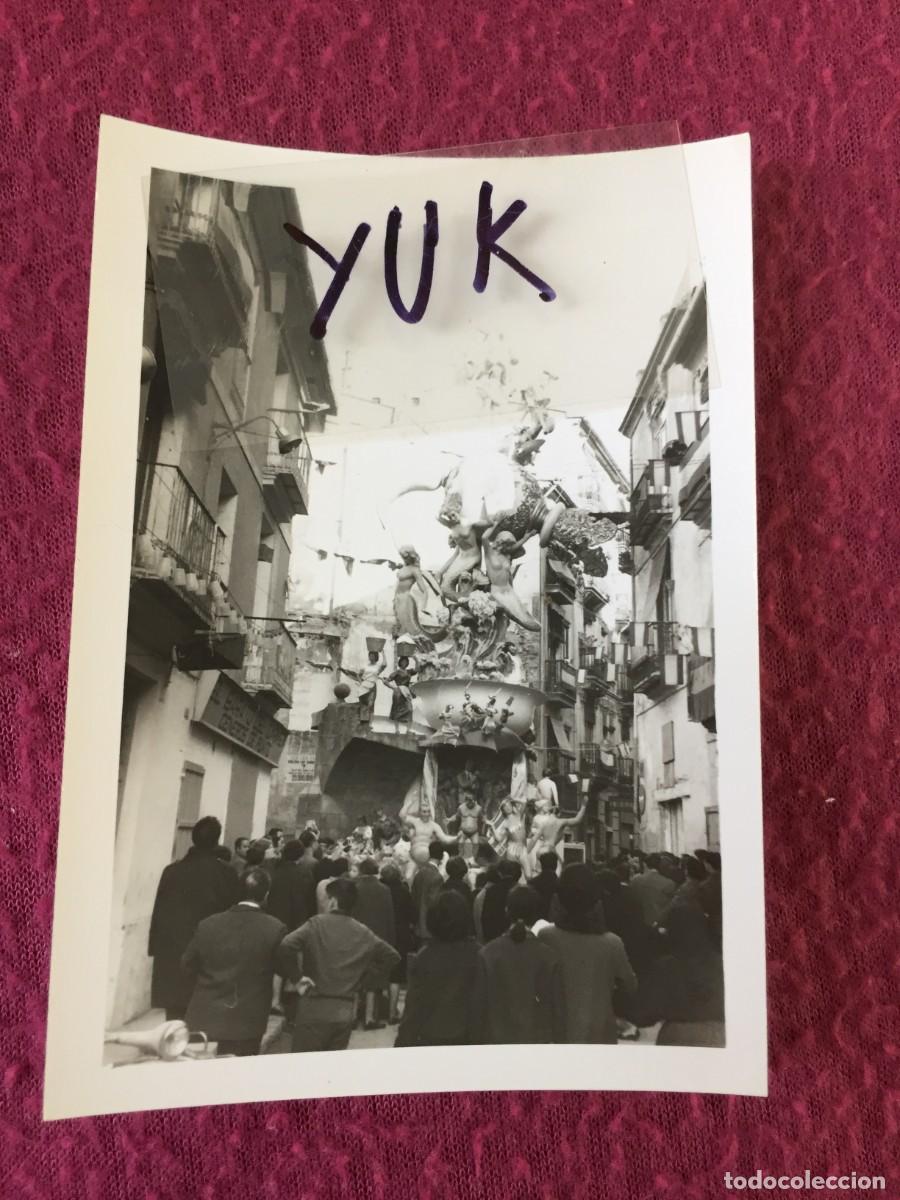 Photographie ancienne: BONITA FOTO FOTOGRAFIA DE LA FALLA DE NA JORDANA 1965 - FALLAS DE VALENCIA