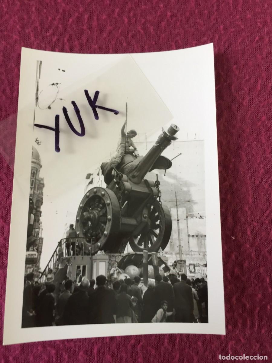 Fotograf&iacute;a antigua: FOTO FOTOGRAFIA DE LA FALLA SAN VICENTE - FALANGISTA ESTEVE - 1964 - FALLAS DE VALENCIA
