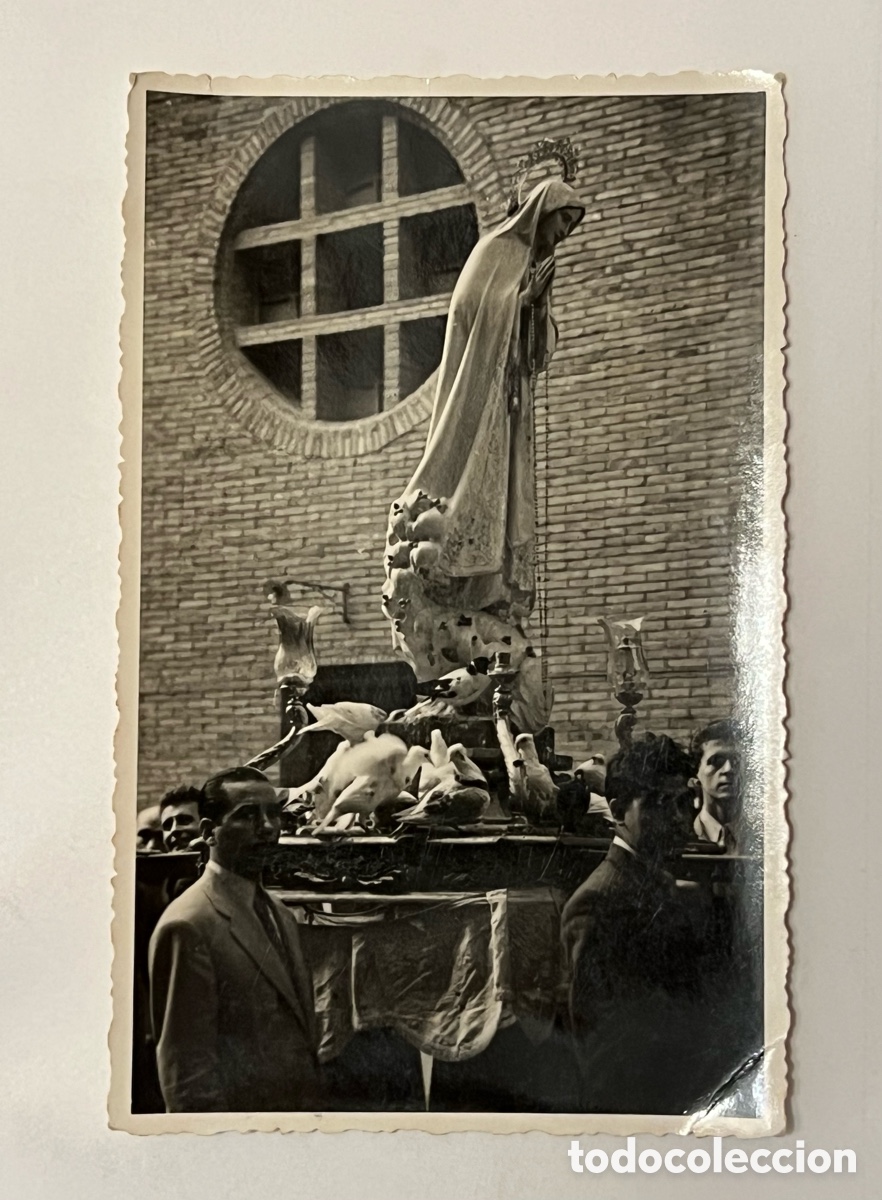 Fotograf&iacute;a antigua: BARCELONA. Las Tres Palomas.. La Virgen peregrina de Fatima&hellip; Fotograf&iacute;a Arguedas (h.1960?)