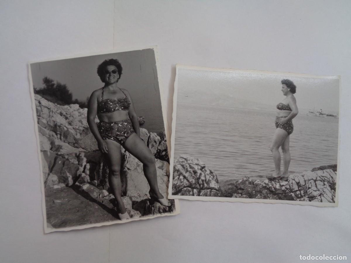 Fotograf&iacute;a antigua: LOTE DE 2 FOTOS DE MUJER EN BA&Ntilde;ADOR