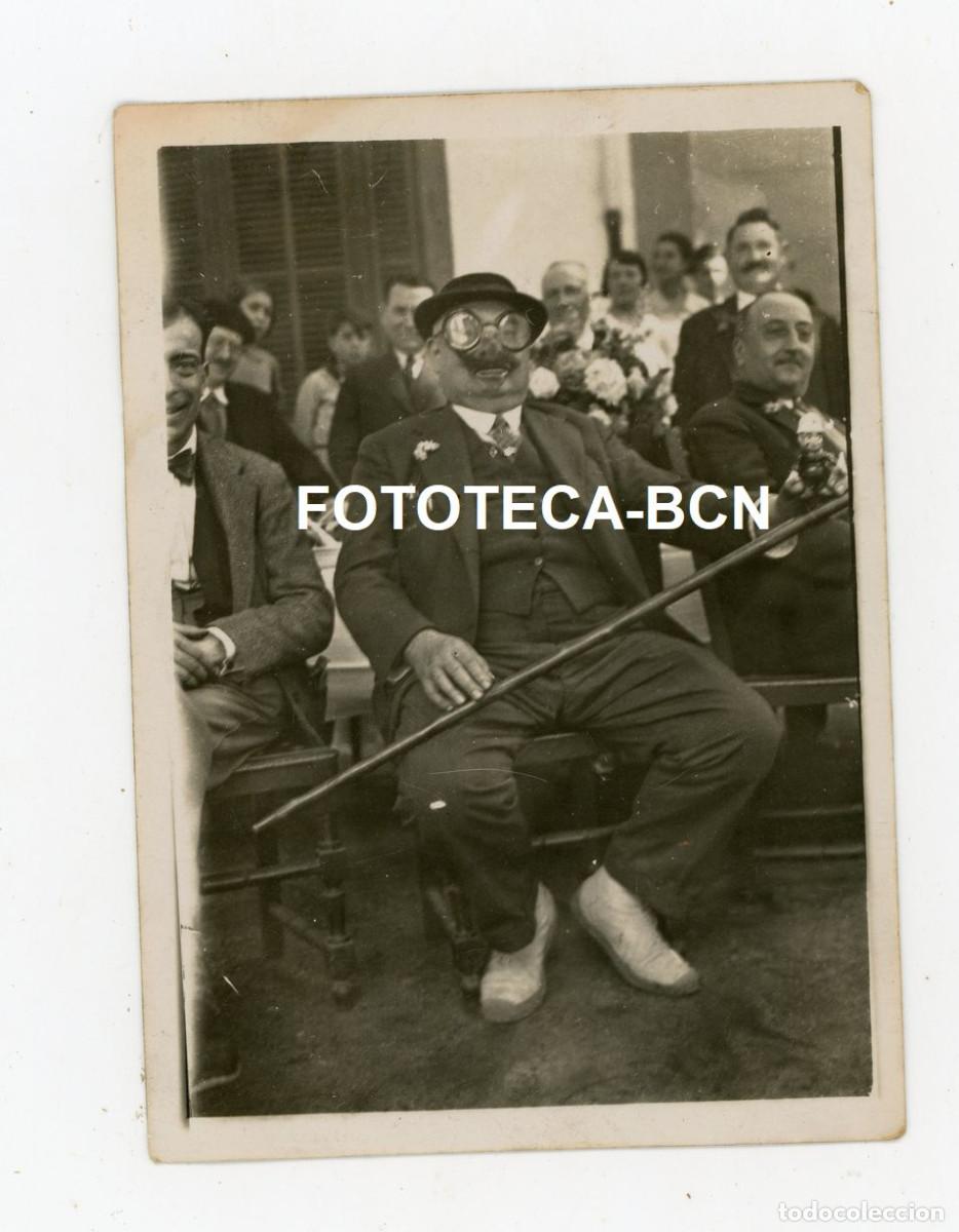 Fotografia antica: FOTO ORIGINAL ARENYS DE MINT HOMBRE CARACTERIZADO COMO CERDO A&Ntilde;OS 30/40
