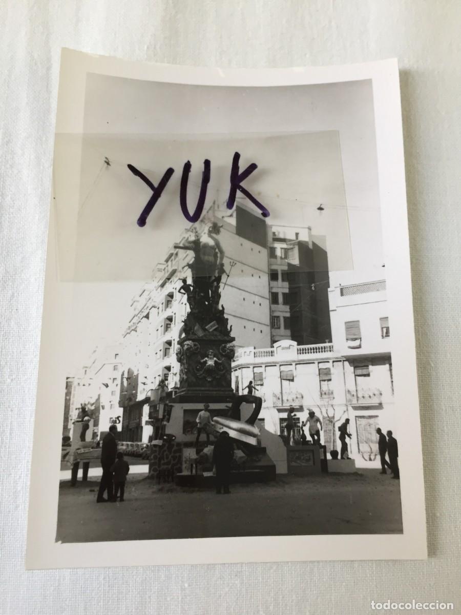 Fotograf&iacute;a antigua: FOTO FOTOGRAFIA DE UNA FALLA DE LOS A&Ntilde;OS 60 - PROBABLEMENTE 1964 - FALLAS DE VALENCIA