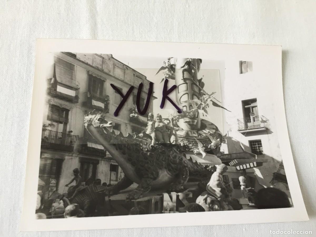 Fotograf&iacute;a antigua: FOTO FOTOGRAFIA DE UNA FALLA DE LOS A&Ntilde;OS 60 - PROBABLEMENTE 1964 - FALLAS DE VALENCIA