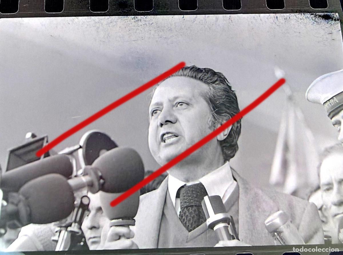 Fotograf&iacute;a antigua: Revoluci&oacute;n de los Claveles Portugal - A Revolu&ccedil;&atilde;o dos Cravos - Negativo de Celuloide - Fotograf&iacute;a