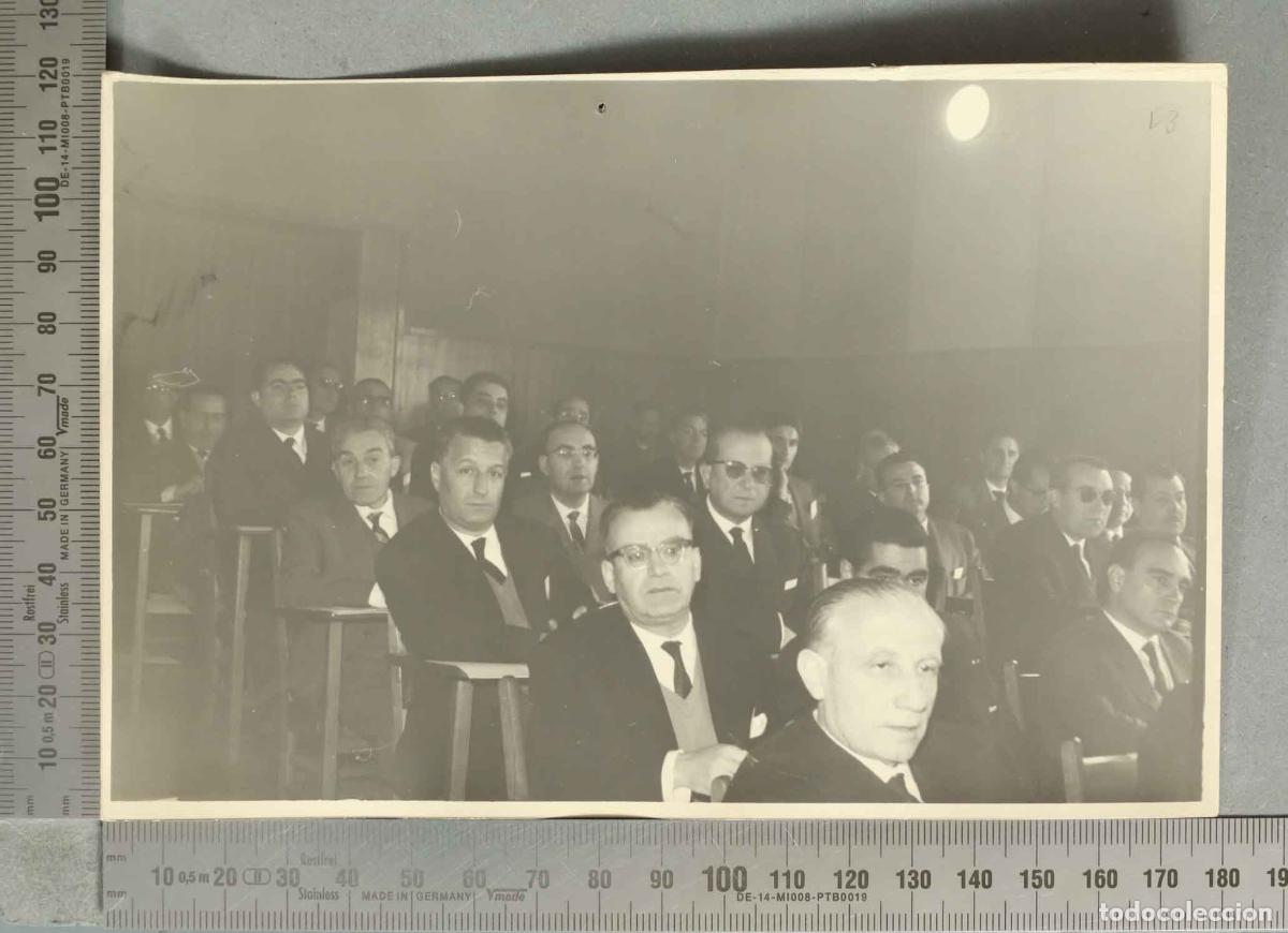 Fotograf&iacute;a antigua: FOTOGRAFIA. CONGRESO A IDENTIFICAR HACIA 1950