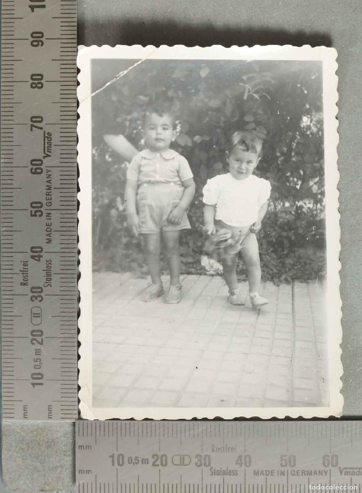 Antique Photography: FOTOGRAFIA. PAREJA DE NI&Ntilde;OS EN PATIO hacia 1940