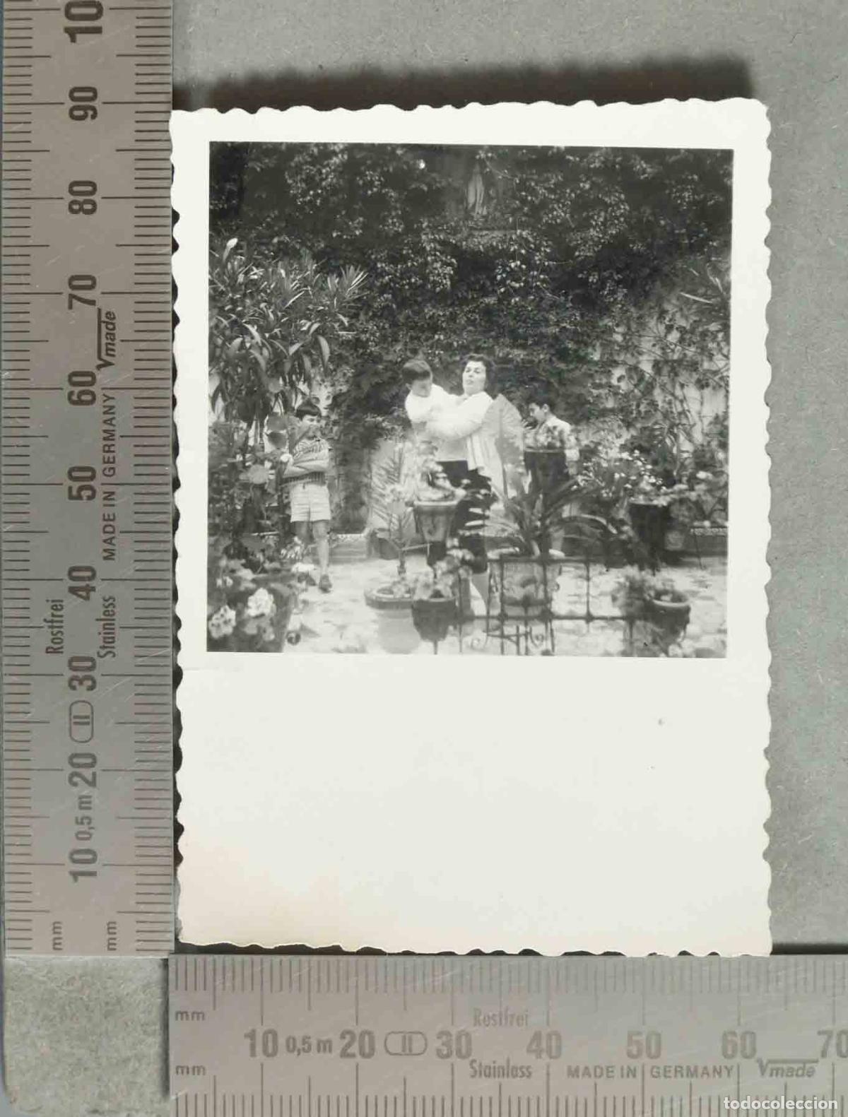 Antique Photography: FOTOGRAFIA. EN EL PATIO. hacia 1940