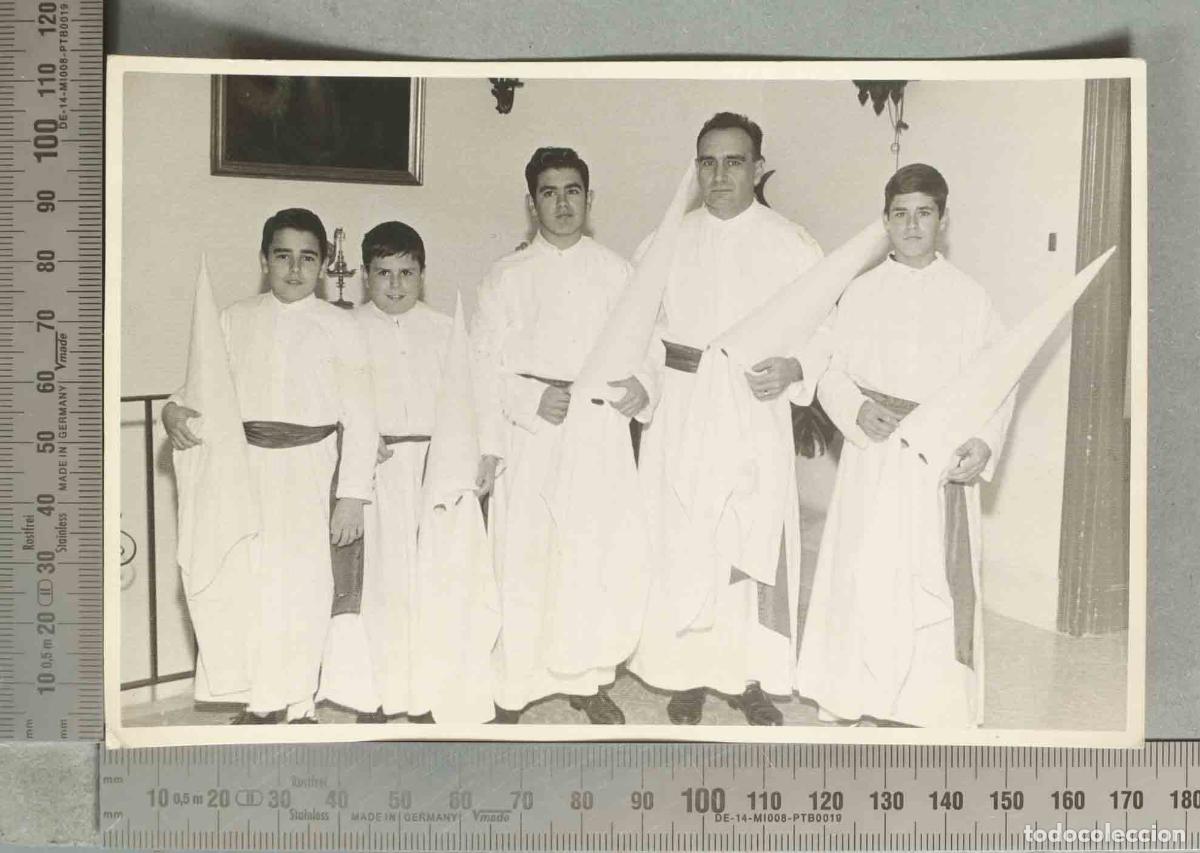 Fotograf&iacute;a antigua: FOTOGRAFIA. MIEMBROS HERMANDAD. SEVILLA
