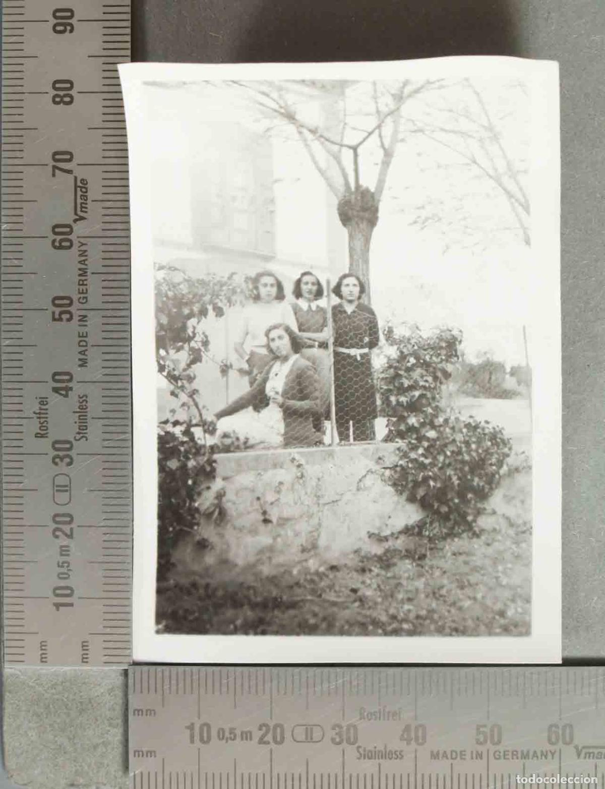 Fotografia antiga: FOTOGRAFIA. MUJERES EN LA CALLE hacia 1940