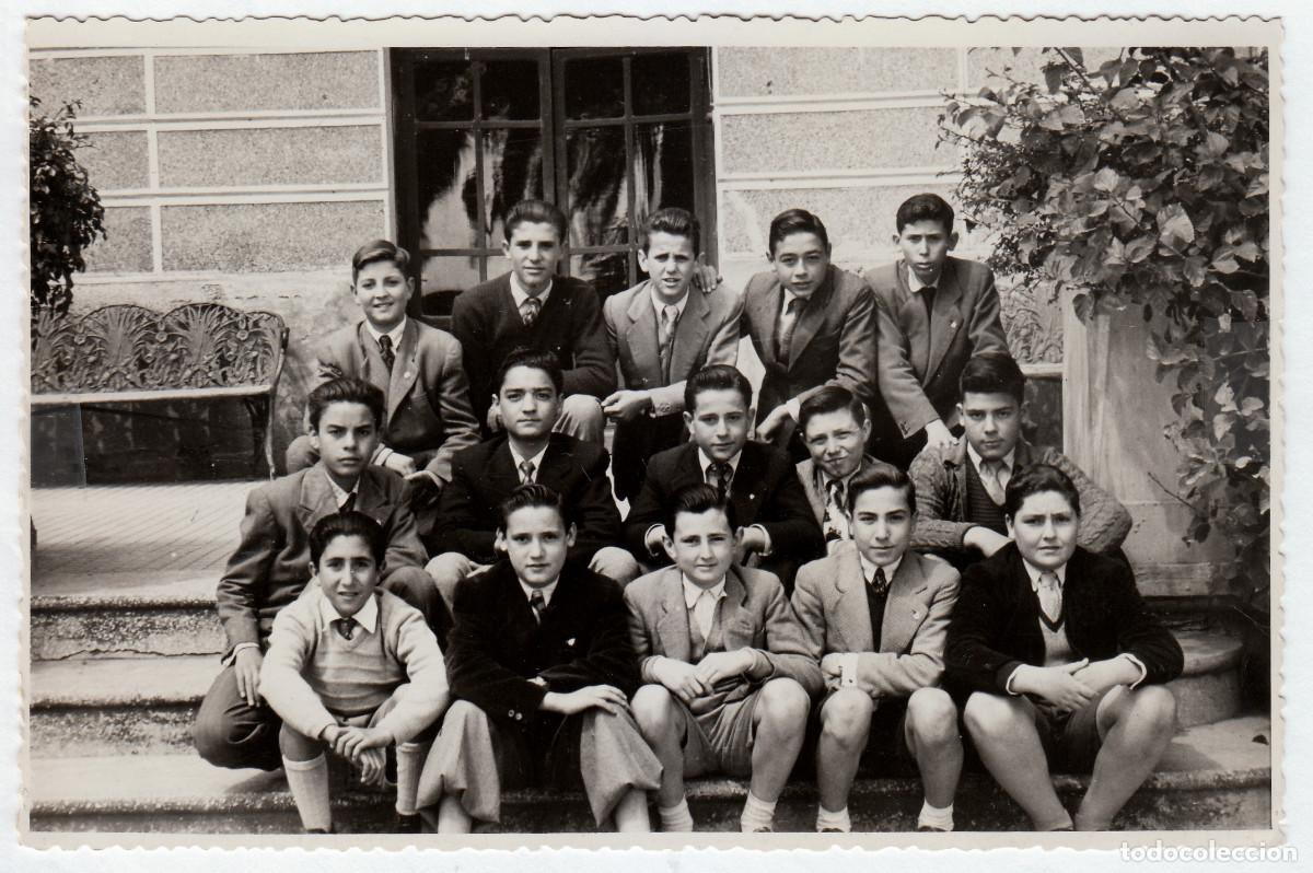 Fotograf&iacute;a antigua: Alumnos. Colegiales. Jovencitos en la escuela. A&ntilde;os 40 g aa