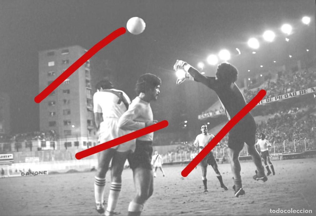 Fotografia antica: Partido de Futbol Rayo Vallecano - Las Palmas A&ntilde;os 70 - Negativo de Celuloide Fotografia Antigua