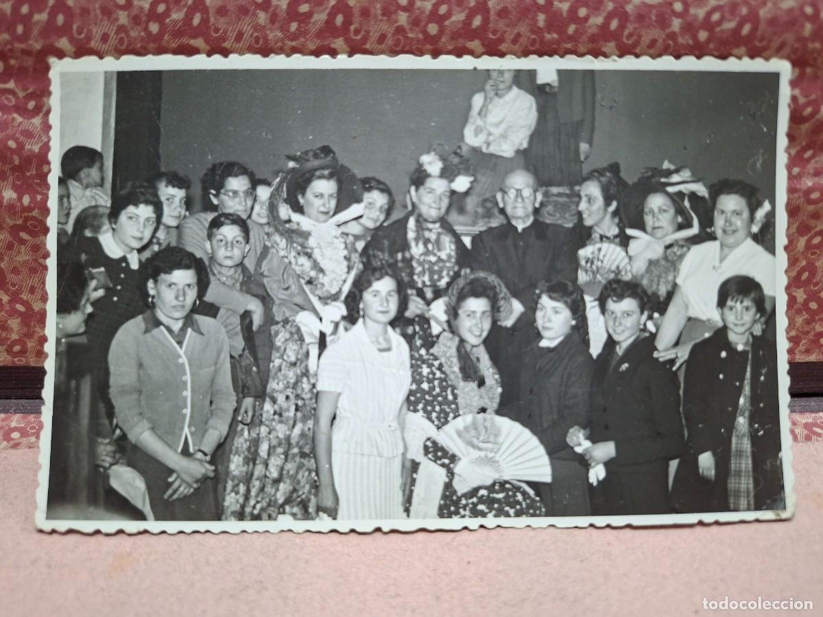 Fotografia antica: ANTIGUA FOTOGRAFIA GRUPO MUJERES DISFRACES CURA MURCIA