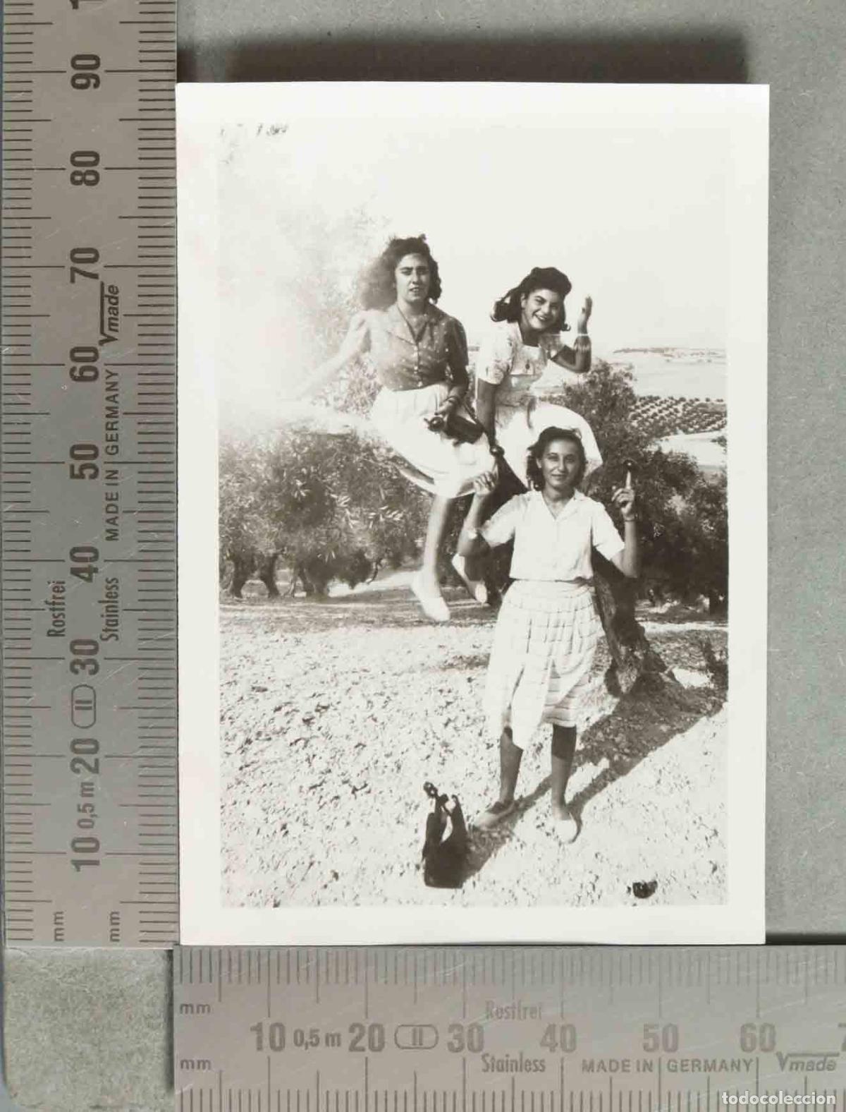Fotograf&iacute;a antigua: FOTOGRAFIA. MUJERES EN EL CAMPO