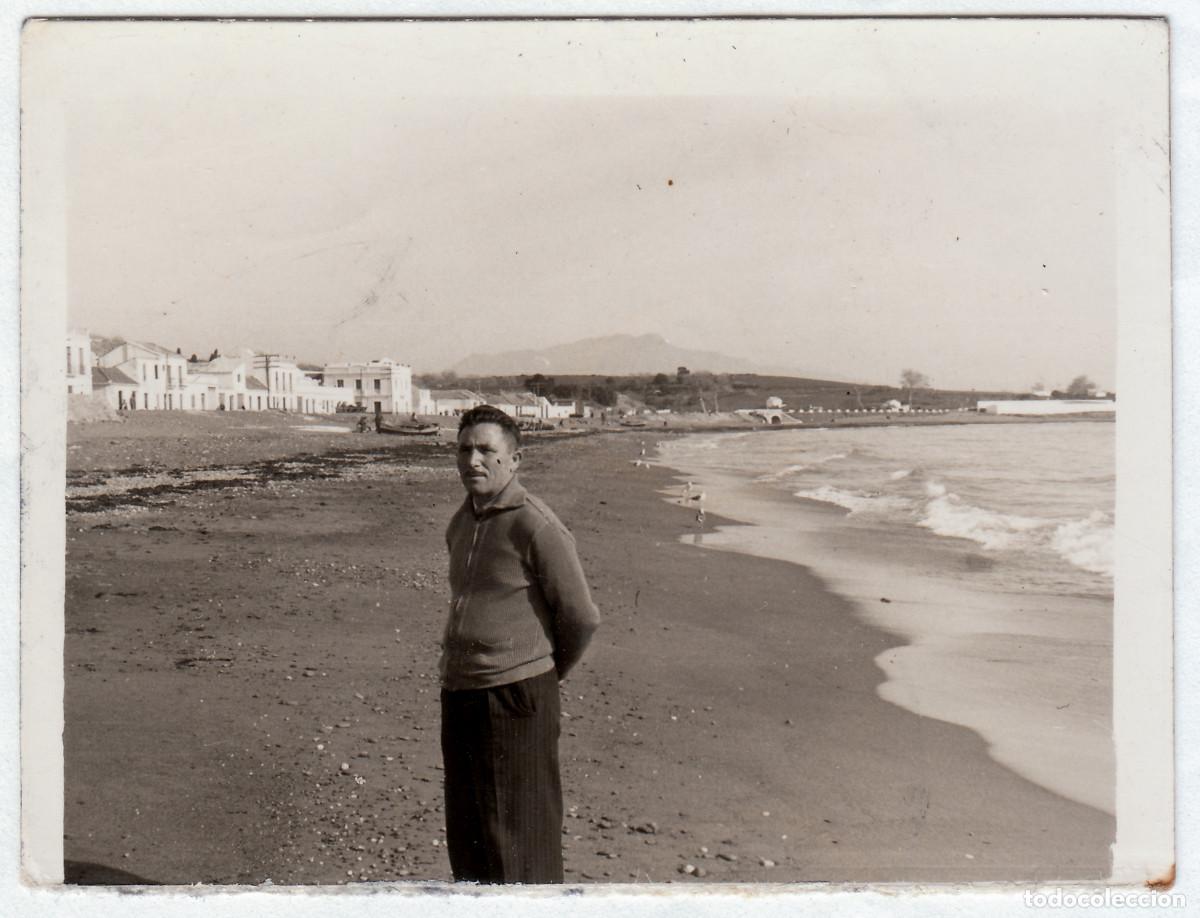 Fotografia antica: Pueblo pesquero. Costa, playa. A&ntilde;os 40-50. pc