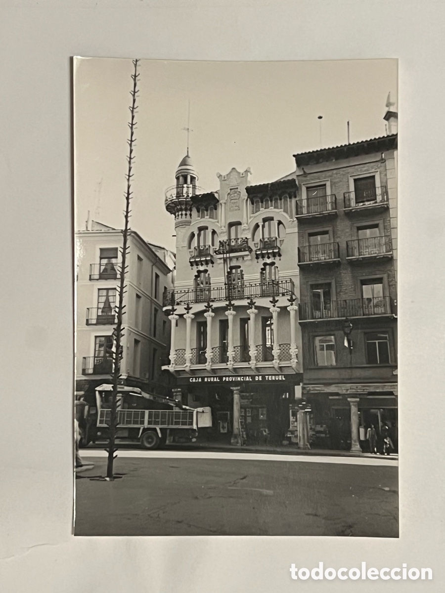 Fotograf&iacute;a antigua: TERUEL. Fotograf&iacute;a CASA EL TORICO.. de estilo Modernista.. Caja Rural Provincial de Teruel