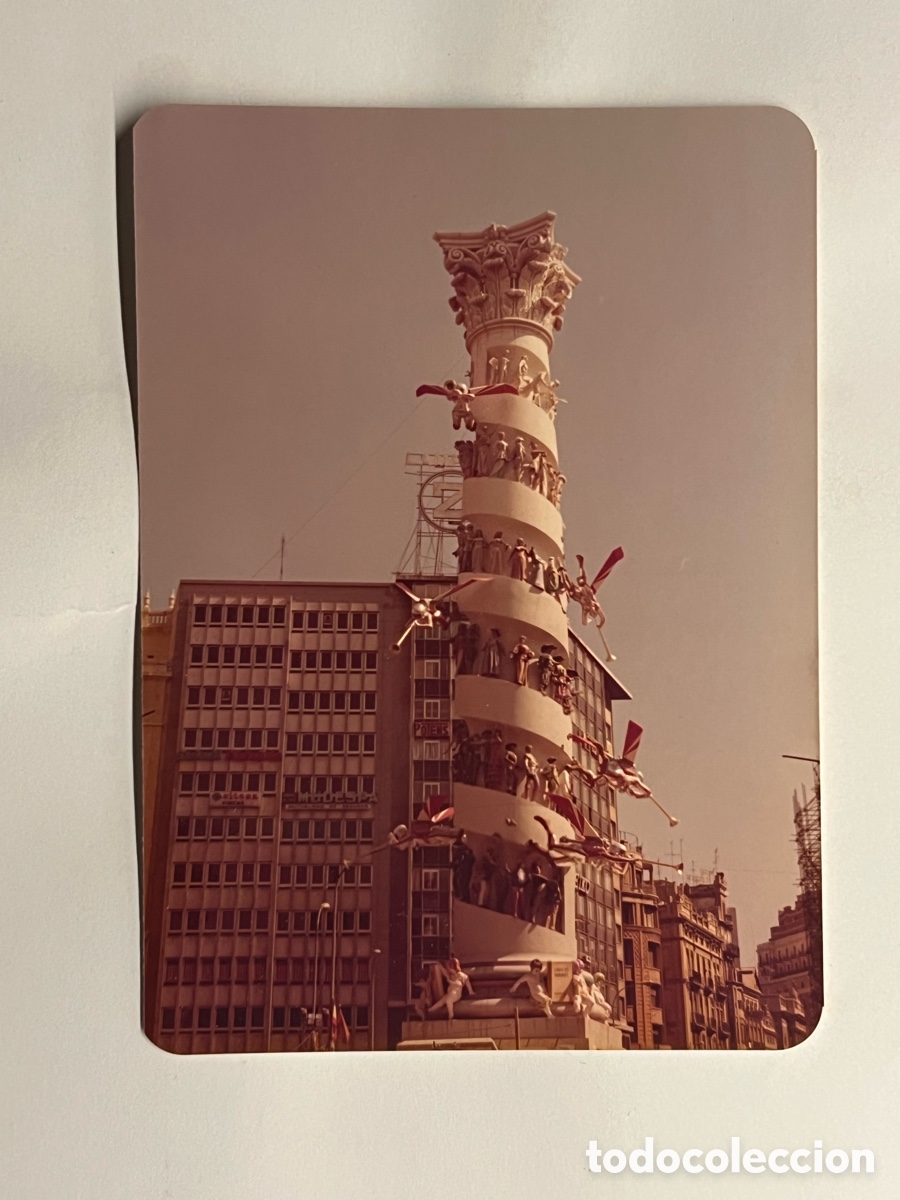 Alte Fotografie: FALLA. PLAZA DEL AYUNTAMIENTO. ARTISTA VICENTE LUNA, LEMA EL JUICIO FINAL (a.1980)