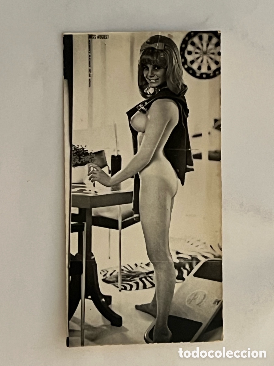 Fotograf&iacute;a antigua: FOTOGRAF&Iacute;A EROTICA.. Miss Agosto Pin - Up (h.1960?) Med&iacute;das: 12 x 6 cm.,