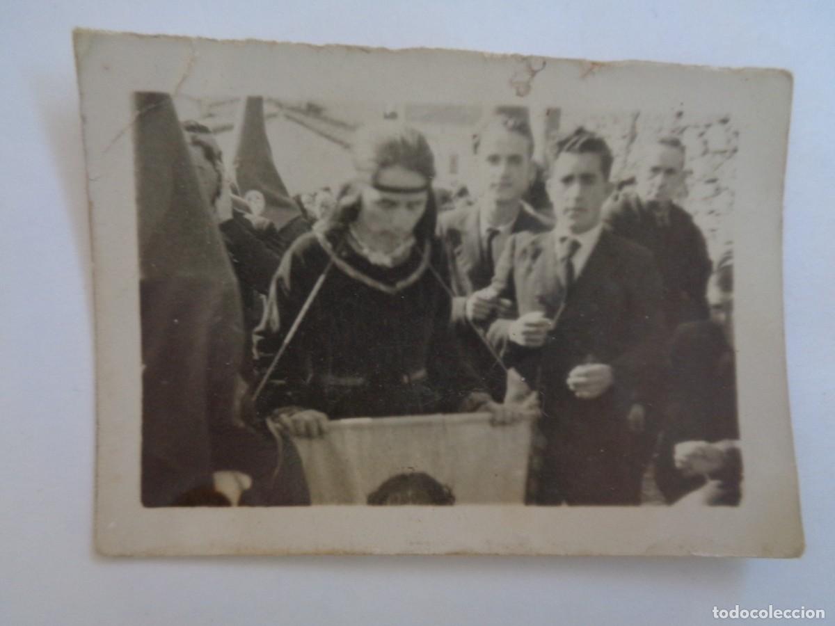Fotografia antica: SEMANA SANTA DE X : FOTO DE LA VERONICA , A&Ntilde;OS 40 . POSIBLEMENTE ARACENA ????