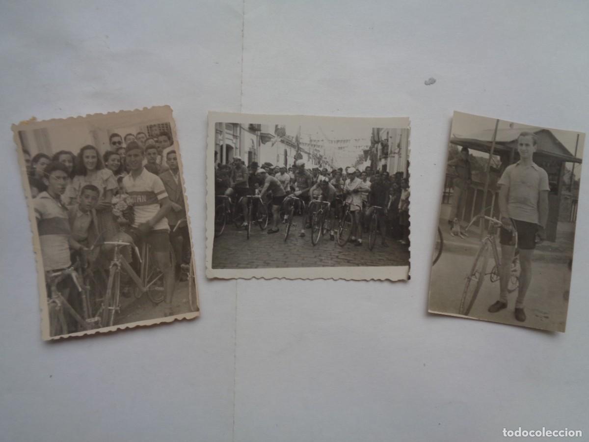 Fotograf&iacute;a antigua: CICLISMO : LOTE DE 3 FOTOS ( UNA DE MI&Ntilde;O, SEVILLA ) DE CICLISTAS CON SUS BICICLETAS. A&Ntilde;OS 40