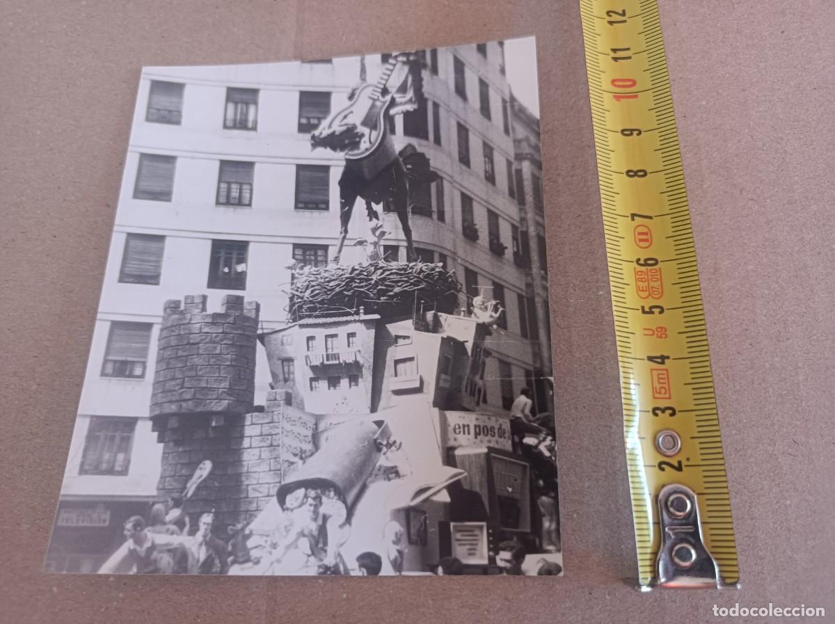 Fotograf&iacute;a antigua: FOTOGRAF&Iacute;A FALLAS DE VALENCIA SALAMANCA CONDE ALTEA 1964