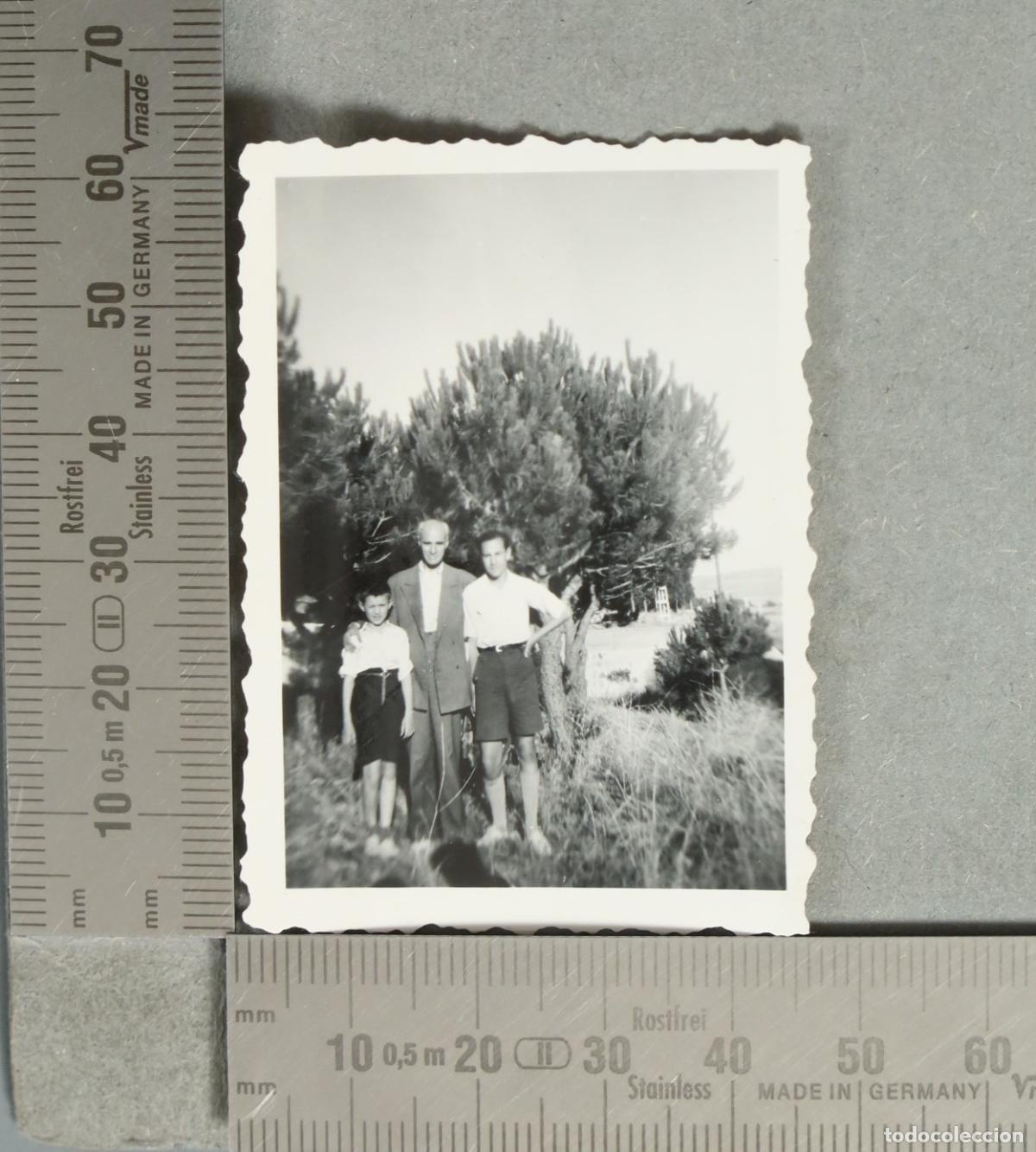 Alte Fotografie: FOTOGRAFIA. AGOSTO 1948. FAMILIA