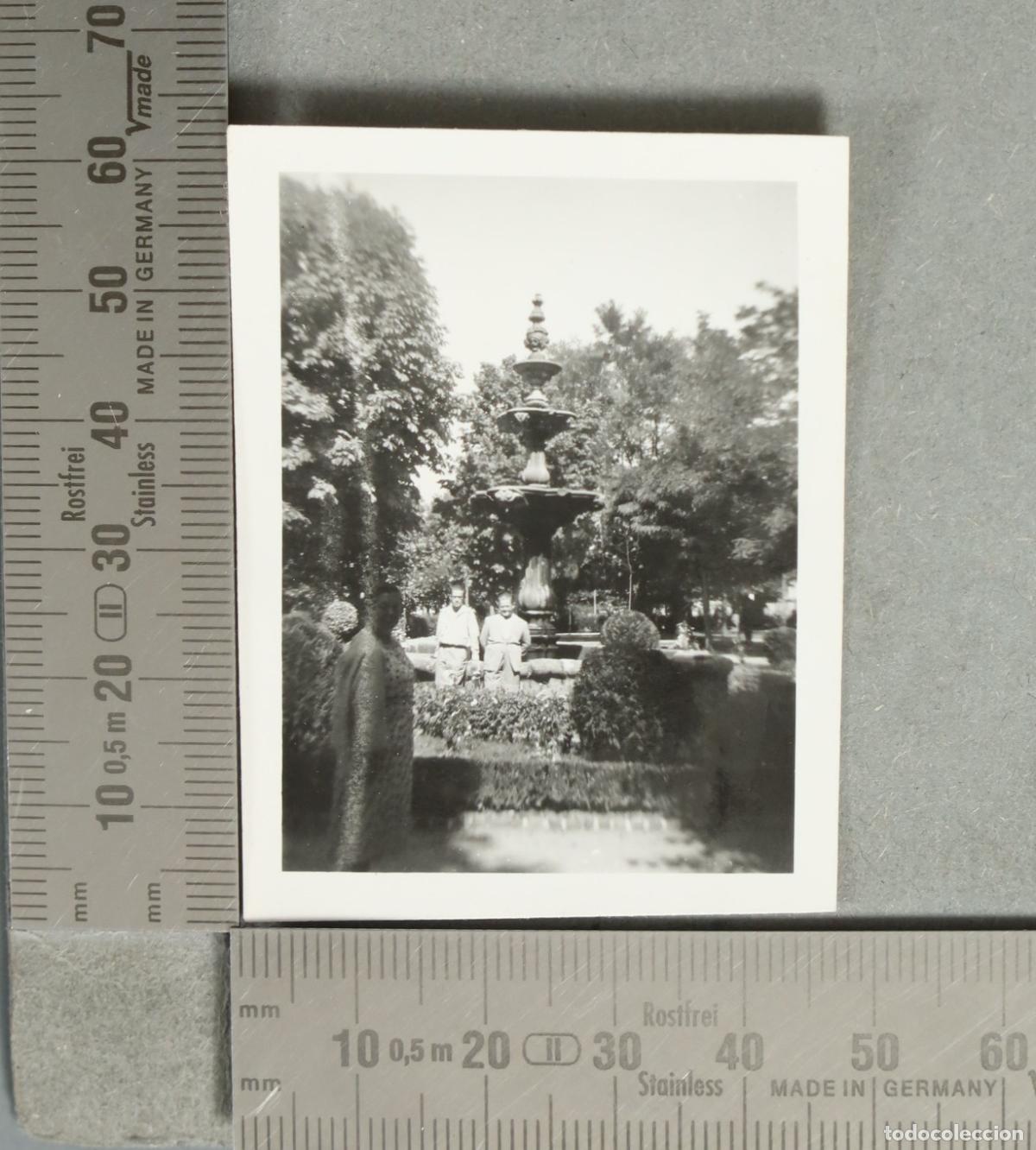 Fotograf&iacute;a antigua: FOTOGRAFIA. Jard&iacute;n del Pos&iacute;o - Ourense 1952