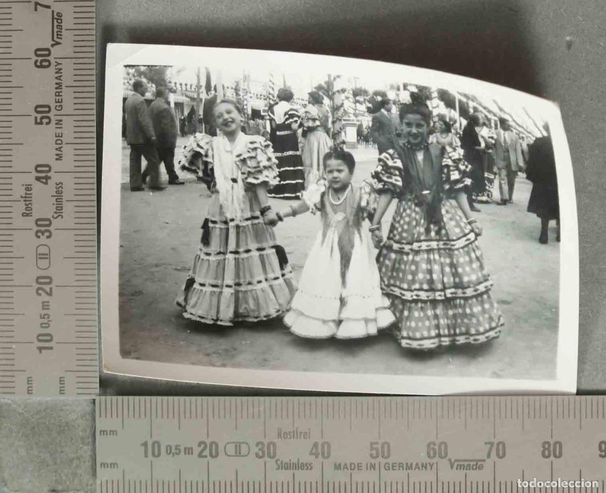 Fotograf&iacute;a antigua: FOTOGRAFIA. NI&Ntilde;AS FERIA hacia 1940