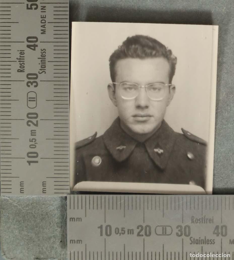 Fotograf&iacute;a antigua: FOTOGRAFIA RETRATO JOVEN SERVICIO MILITAR HACIA 1950