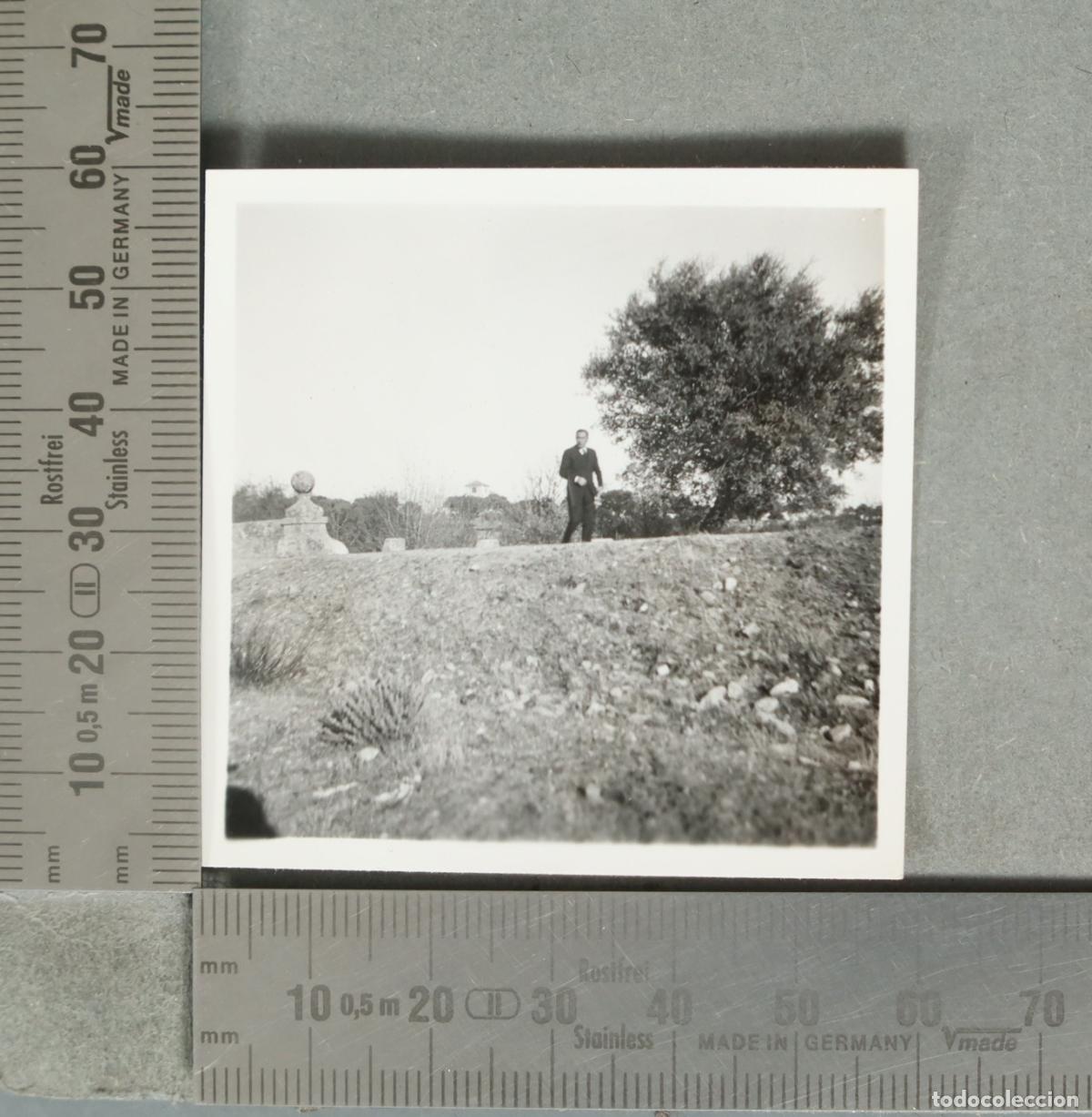Fotograf&iacute;a antigua: HOMBRE EN CAMPO hacia 1930