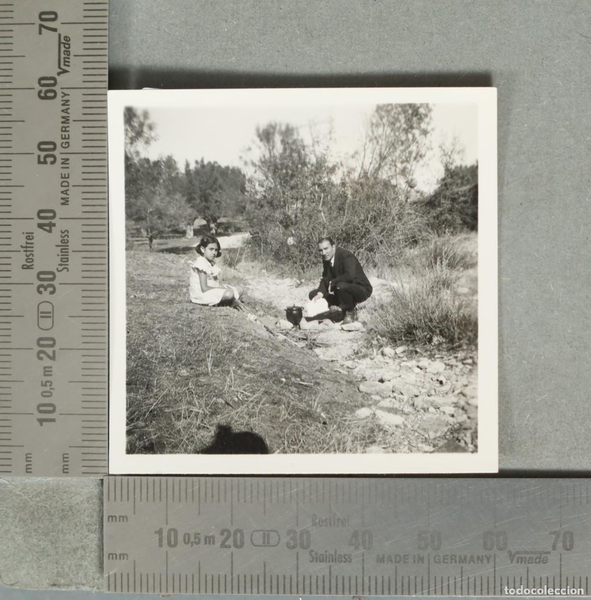 Fotograf&iacute;a antigua: FOTOGRAFIA PUCHERO COMIDA CAMPO hacia 1930