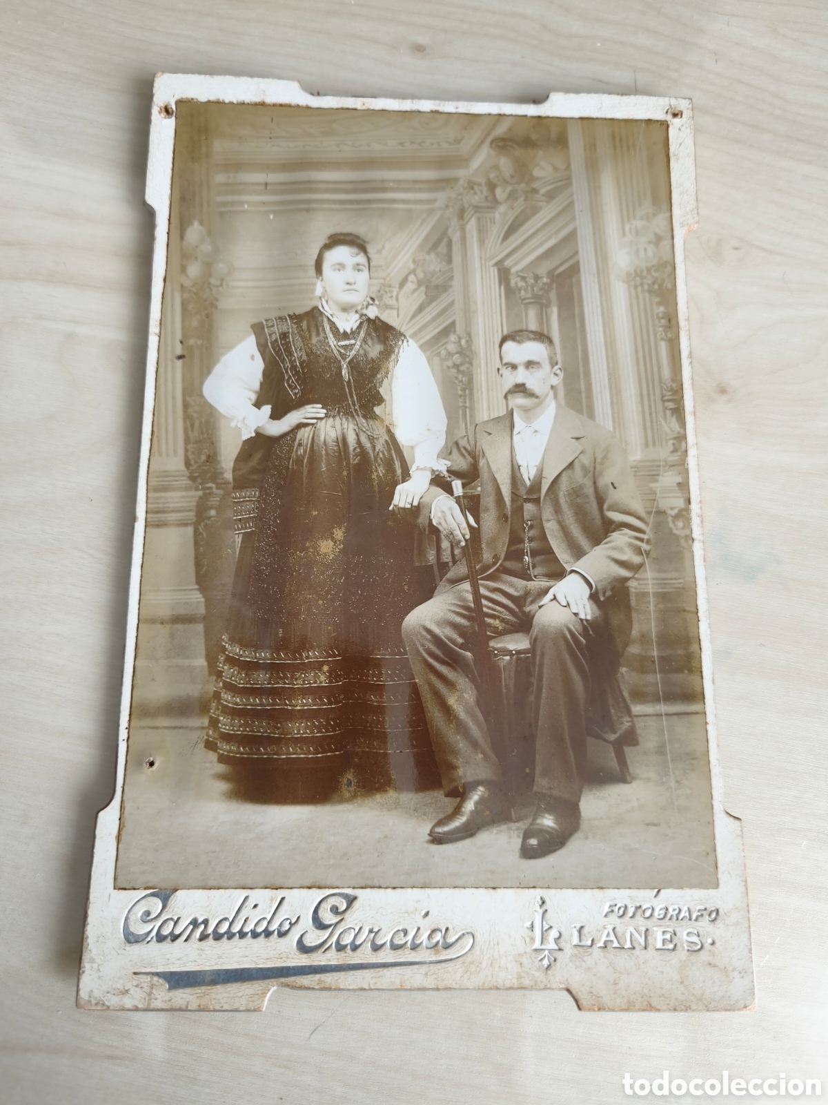 Fotograf&iacute;a antigua: Dos fotos de C&aacute;ndido Garc&iacute;a de Llanes . 10 x 17 cms