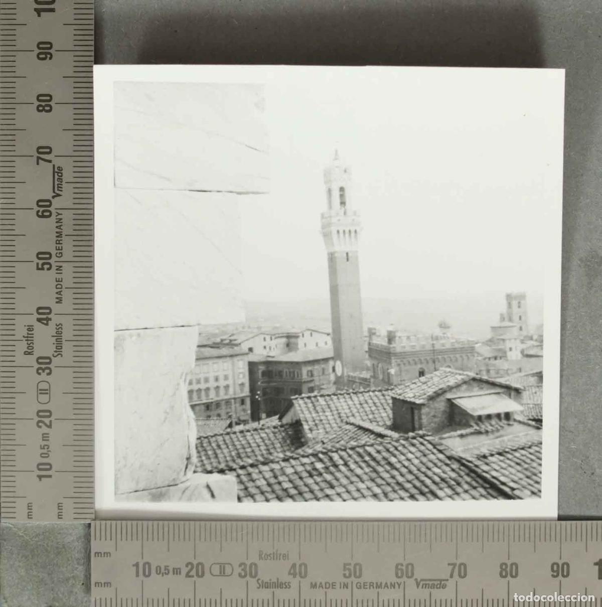 Fotograf&iacute;a antigua: FOTOGRAFIA. Torre del Mangia . Siena HACIA 1950
