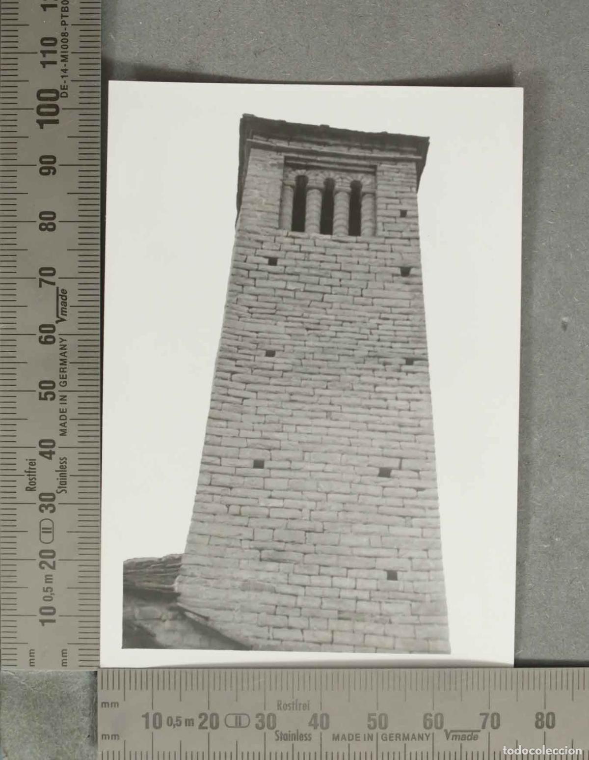 Fotograf&iacute;a antigua: FOTOGRAFIA. Iglesia de San Pedro de L&aacute;rrede, HACIA 1950