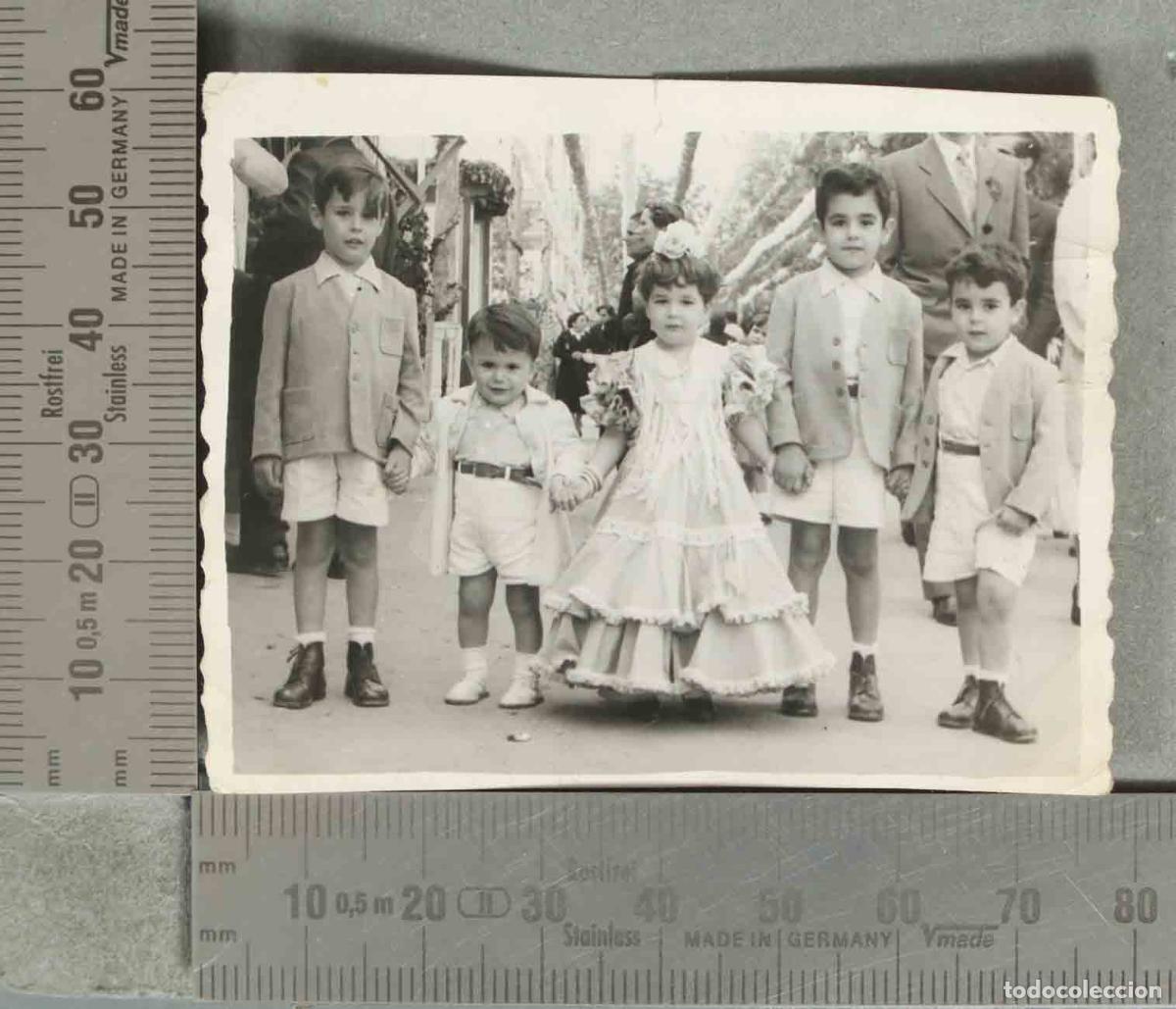 Fotograf&iacute;a antigua: FOTOGRAFIA. NI&Ntilde;OS EN LA FERIA hacia 1940