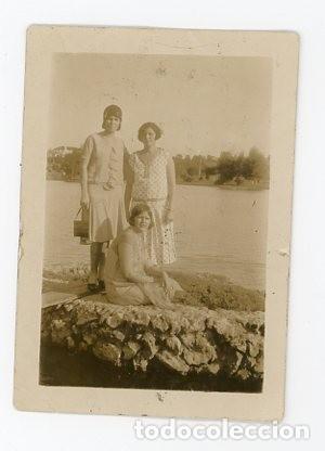 Fotografia antiga: TRES AMIGAS. ESCRITA AL DORSO. 1930