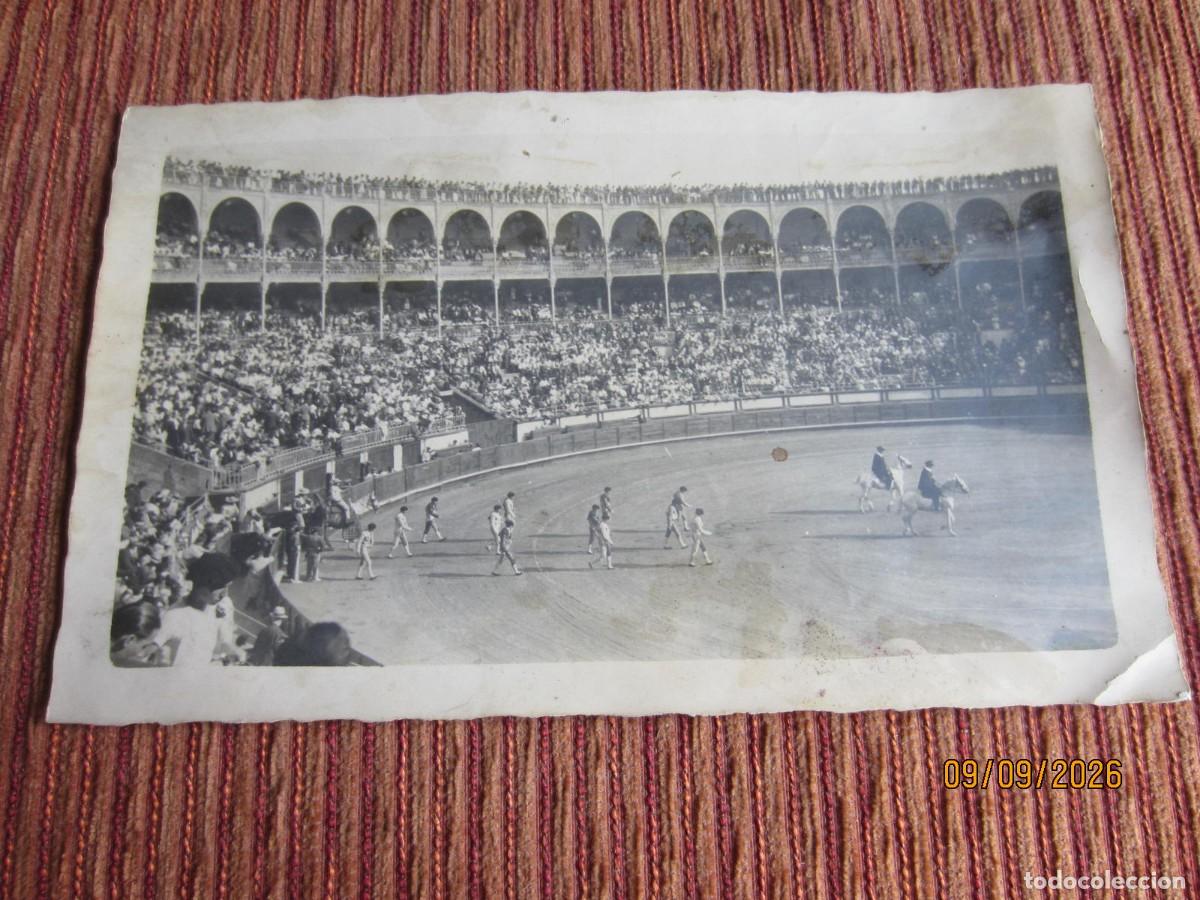 Fotograf&iacute;a antigua: 1900c.-PLAZA DE TOROS LAS ARENAS DE BARCELONA. MUY ANTIGUA FOTOGRAF&Iacute;A.GRANDE. ORIGINAL