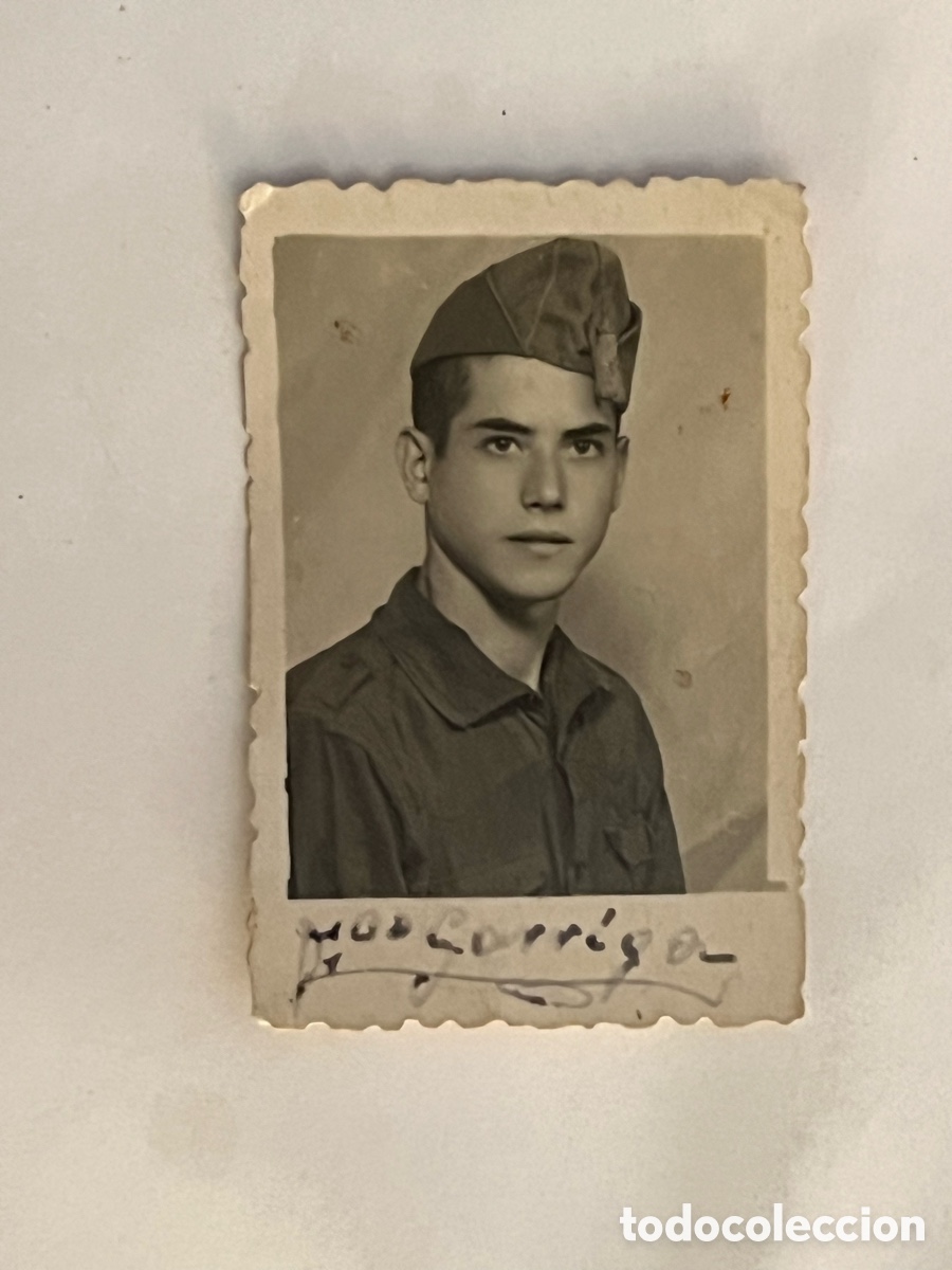 Fotograf&iacute;a antigua: ALICANTE. Foto Mart&iacute;nez.. Fotomaton Joven Soldado durante su tiempo en filas (a.1947)