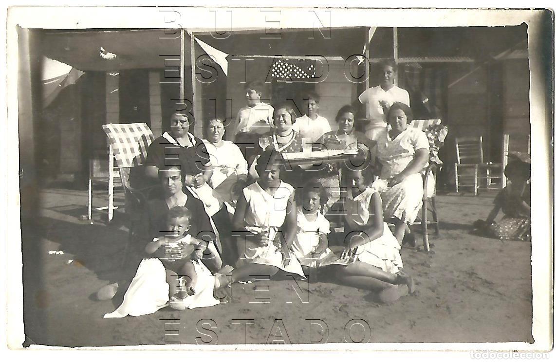 Fotograf&iacute;a antigua: CHICLANA FAMILIA PRACTICANTE JULIO MOYA ESCRIVA 14X9 FOTOGRAFIA M56