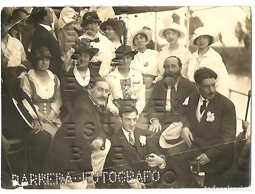 Fotograf&iacute;a antigua: SEVILLA FAMILIA PRACTICANTE BARRERA FOTOGRAFO 10X8 FOTOGRAFIA M42