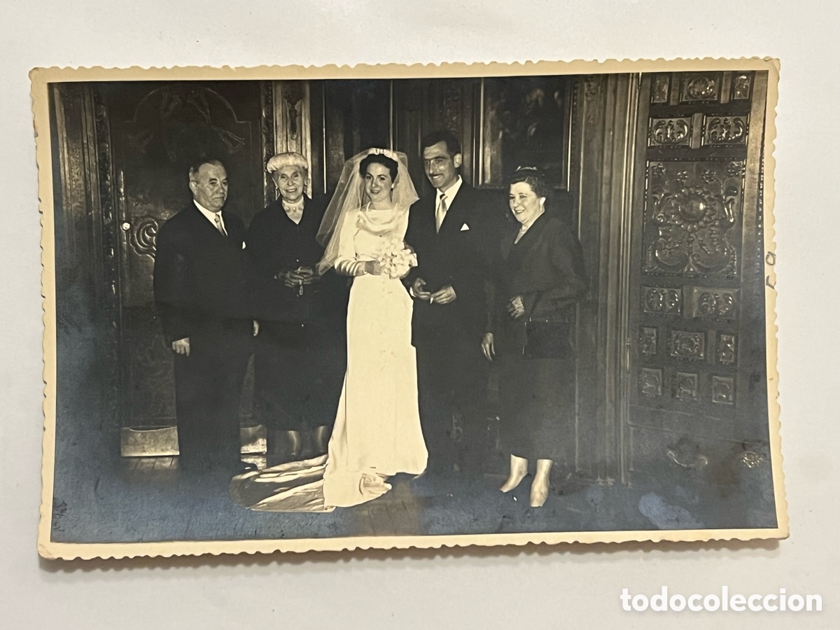 Alte Fotografie: BILBAO.. Fotograf&iacute;a D&iacute;a de Boda en la vieja Catedral.. Fotos Jos&eacute; Recalde (h.1950?)