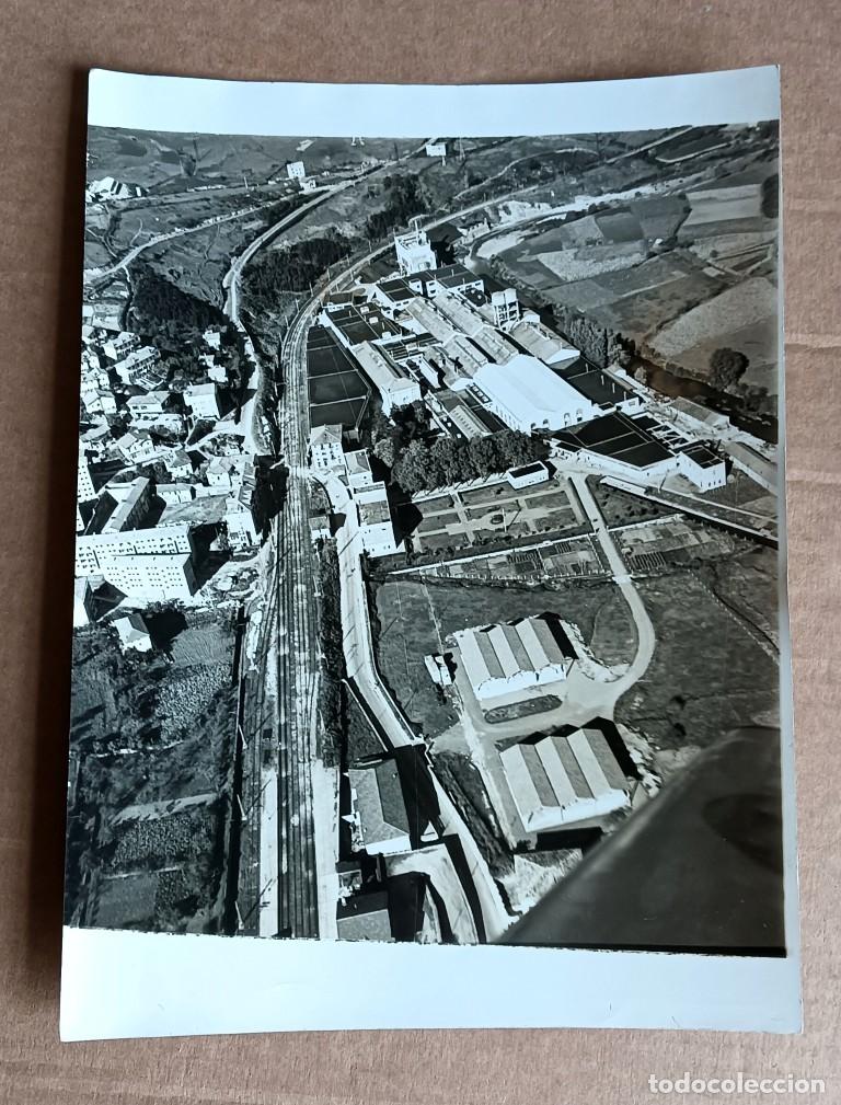 Antique Photography: Foto a&eacute;rea LA PAPELERA ESPA&Ntilde;OLA Arrigorriaga