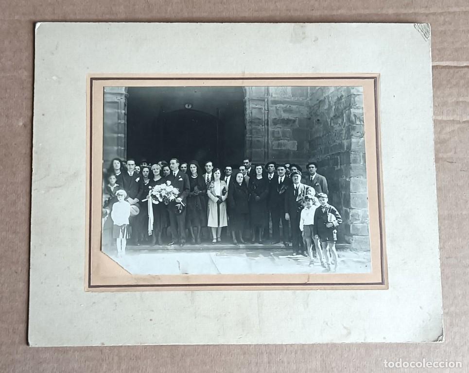 Antique Photography: Foto boda a&ntilde;os 20 - 30 &iquest; Seg&uacute;n IA puede ser Poeta gallego Xoan Vidal Mart&iacute;nez ?